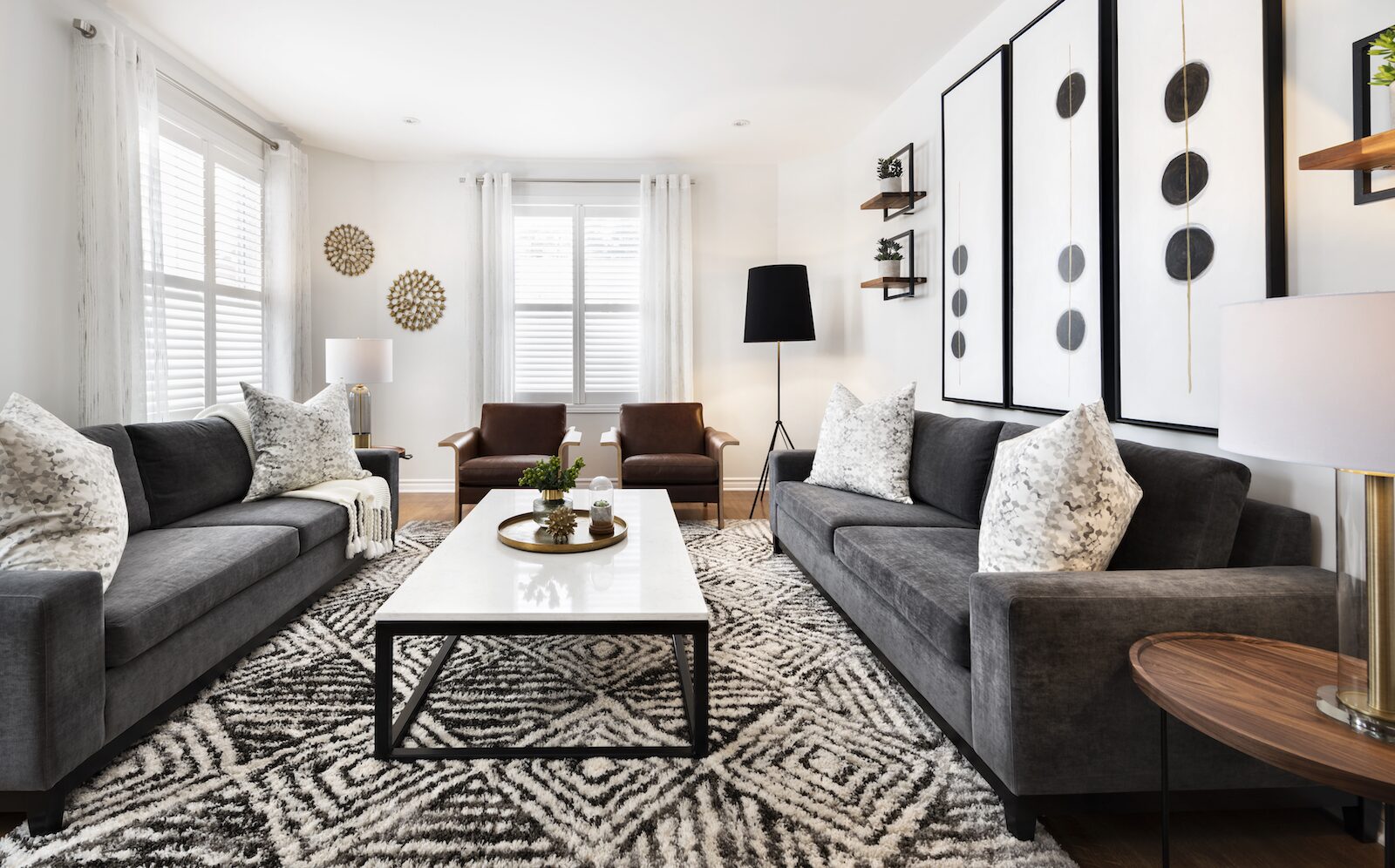 Barrhaven Decor & Remodel - Ottawa interior design by sOInteriors (photo 2)